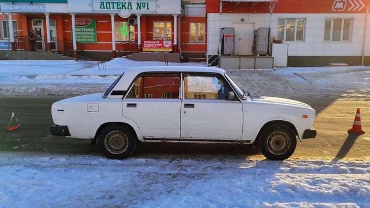 В спальном районе Орла автомобиль «Жигули» сбил пешехода