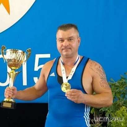 Сотрудник орловского УФСИН выиграл ЧР по тяжелой атлетике