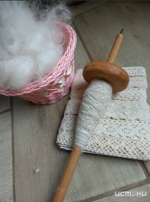 Орловчанам показывают как делали одежду и домашний текстиль наши прапрабабушки