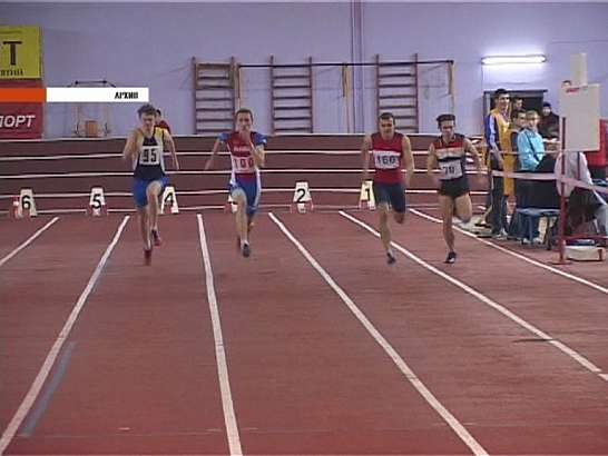 Успешные выступления легкоатлетов