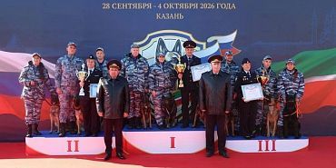 Орловские полицейские завоевали серебро на чемпионате МВД России по многоборью кинологов
