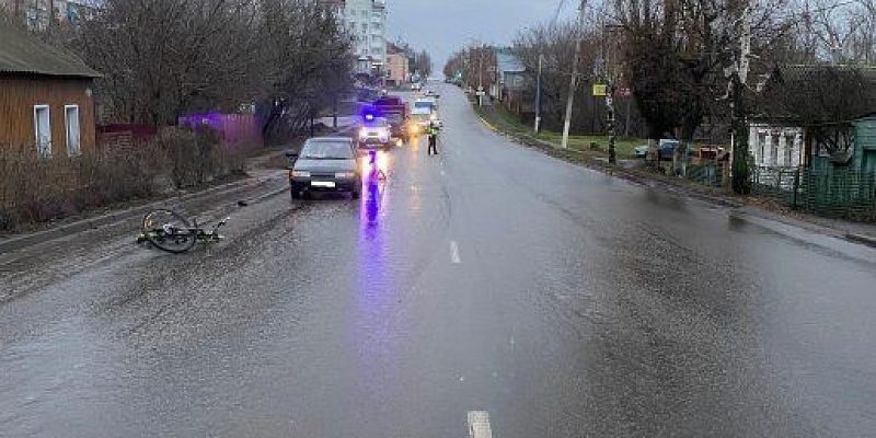 В Ливнах 63-летний велосипедист попал под колеса легковушки