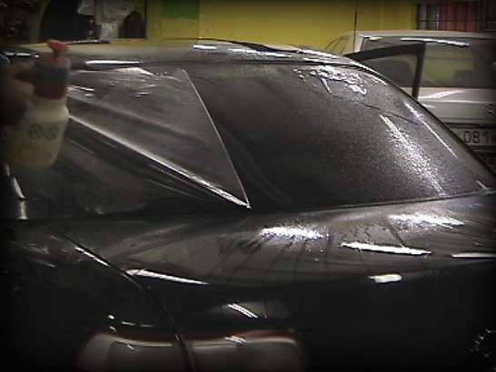 Тонирование автомобиля в Москве