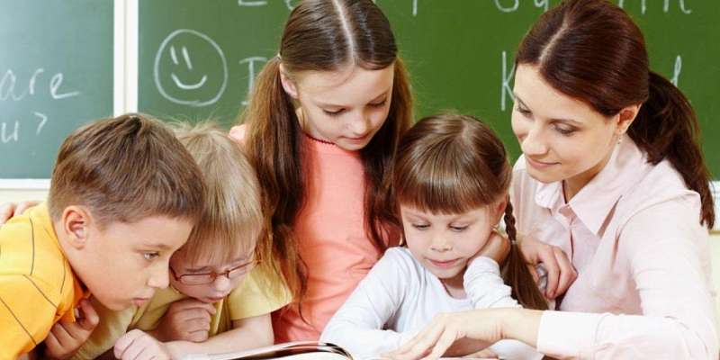 Пять лучших учителей Орловщины получат гранты президента по итогам конкурса