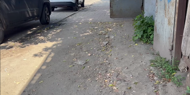 "Блд, а тротуары как, в очереди, на 2030год!?"