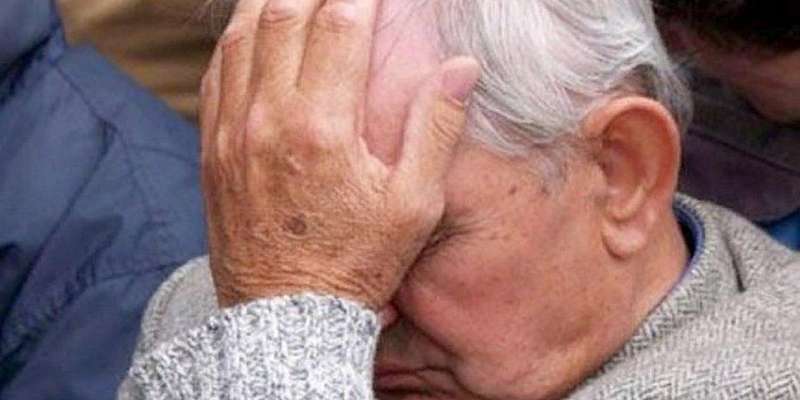 Для ливенского пенсионера звонок незнакомца стал роковым