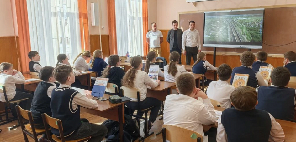 Железнодорожники усиливают работу по предупреждению детского травматизма в преддверии школьных каникул