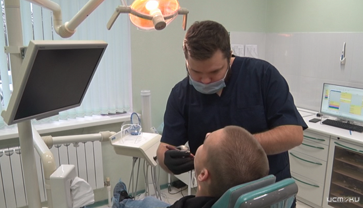 На Орловщине стоматологам готовы платить больше всех