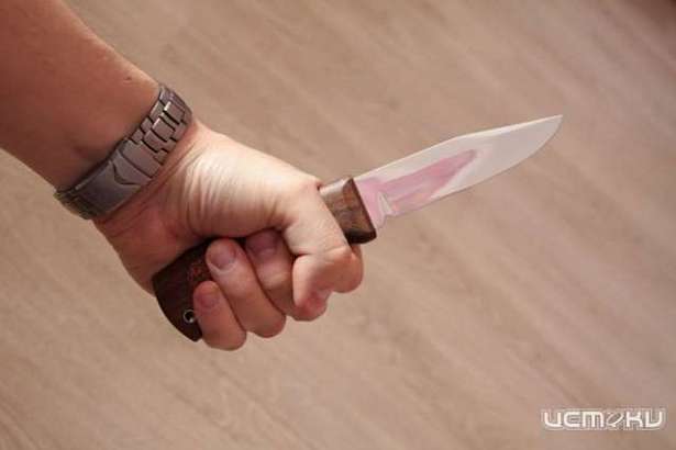 В Покровском районе пьяная ссора двух приятелей закончилась убийством 