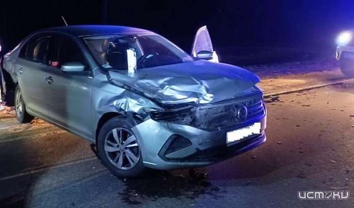 В Орловской области столкнулись два автомобиля