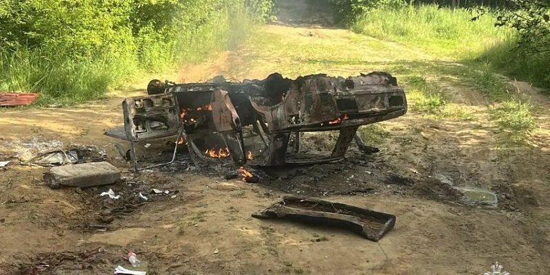 В Орле на улице Раздольной сгорел автомобиль ВАЗ‑2107