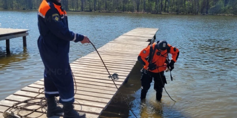 Орловские спасатели обследуют водоемы перед началом купального сезона