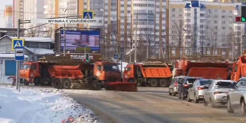"Оккультный ритуал". На днях снегоуборочные машины на Болховском шоссе устроили "танцы" по кругу