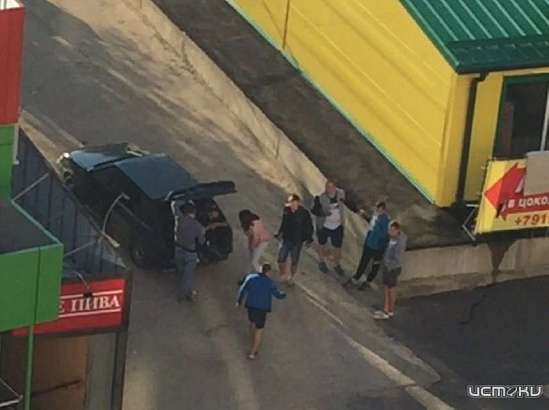 Пивные на первых этажах домов мешают жителям Зареченского микрорайона Орла