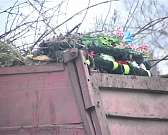 Успеть за 24 часа. Один день остался до Пасхи, а кладбища тонут в мусоре