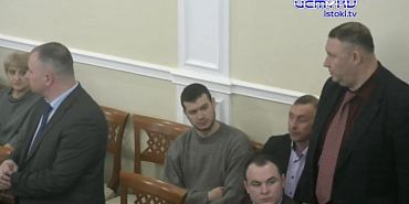 Клычков призвал к ускорению ремонта школ ради выборов, угрожал главам исключением из программ и не только