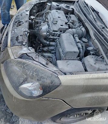 Вчера на улице Раздольной на ходу вспыхнул автомобиль
