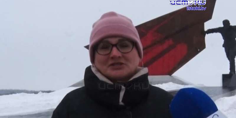 Праздничный концерт, награждение передовиков - железнодорожников и экскурсия на станцию Поныри. Московская железная дорога провела комплексное меропри...