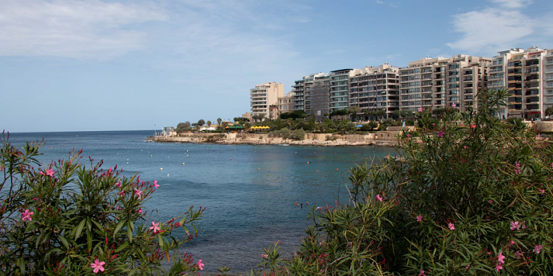 Получение гражданства Мальты в 2025 году: перспективы, стоимость, альтернативы