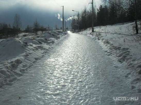 На Орловщине ожидается сильный ветер и гололед