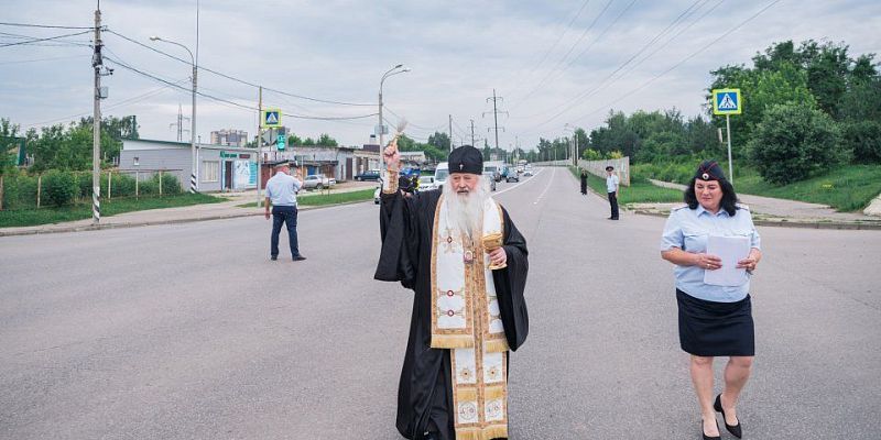 В Орле освятили самые аварийные перекрестки