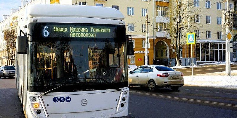 На 6-м маршруте в Орле с сегодняшнего дня тестируют троллейбус, который может ездить без проводов