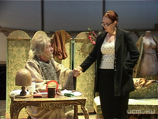 Театральная история в двух актах 