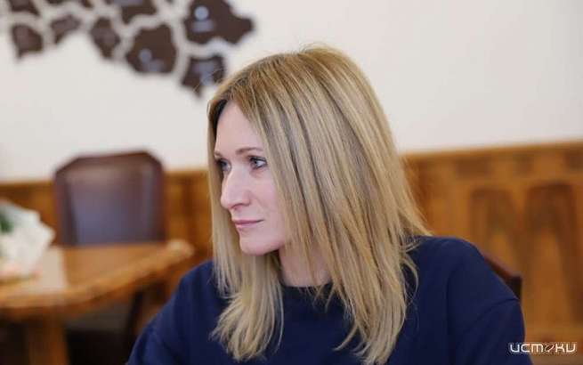 В Орле с визитом побывала трехкратная олимпийская чемпионка по синхронному плаванию Мария Киселева 