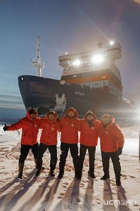 Впервые в истории удалось пройти на колесной технике вдоль всего Северного морского пути. И только четыре человека преодолели весь путь от старта до финала