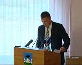 Глава города поручил коммунальщикам самим включать рубильник для освещения набережных