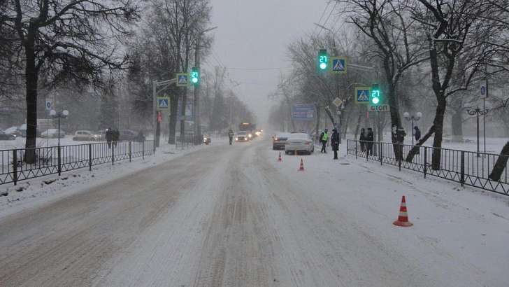 «Volkswagen Jetta» сбил в центре Орла девушку