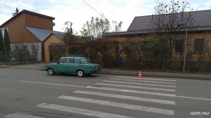 В Орле пенсионер на «шестерке» сбил женщину на зебре 