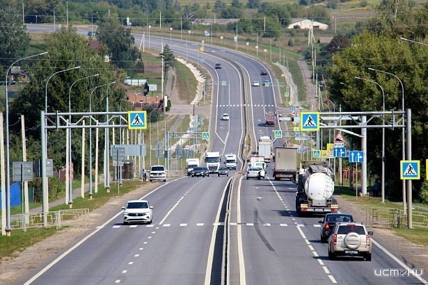 Участок федеральной трассы М-2 «Крым», проходящий по Кромскому и Троснянскому районам Орловской области, расширят до 4-х полос