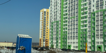 "Комплексное развитие — это не только новые дома. Это синхронизация жилищного строительства с инженерной и транспортной инфраструктурой". Мэр Орла Парахин указал в своем отчете на очевидное