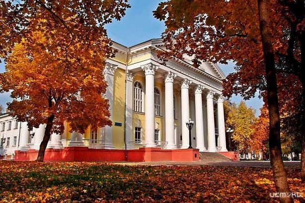 От БАМа до Фейхтвангера 