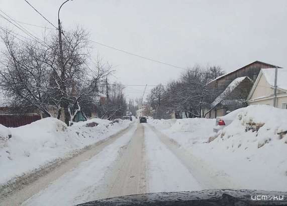 Глазами очевидцев: орловские коммунальщики оказались неготовы к очередному снегопаду