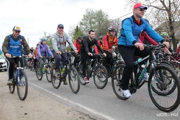Орловчане преодолели 36 км на велосипедах по «Дороге Победы»