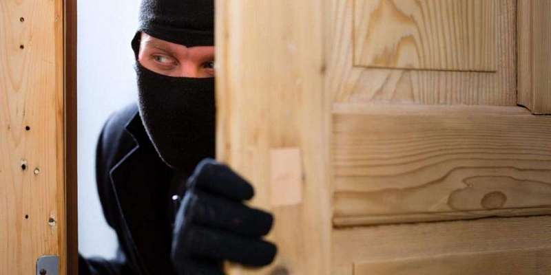 В Орле совершили кражу на 12 тысяч рублей