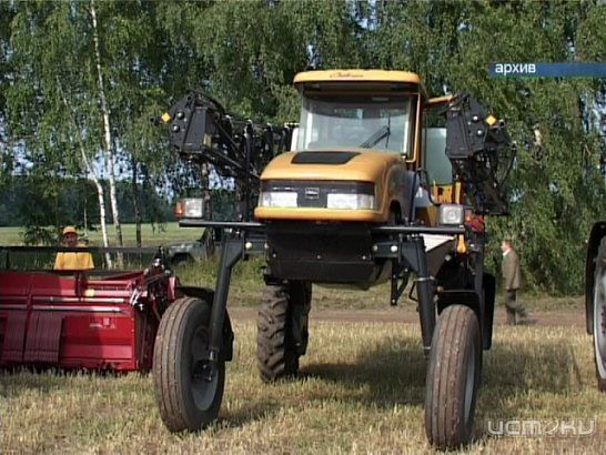 Новости за 90 секунд: незначительная авария парализовала центр города, передовики сельского хозяйства получат отечественные автомобили, а большинство орловчан недовольны содержанием городских кладбищ