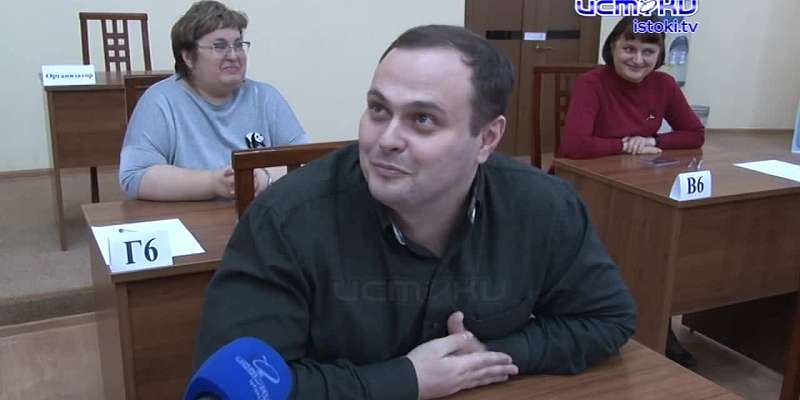 Все было по-настоящему: родители орловских выпускников ощутили на себе все прелести ЕГЭ