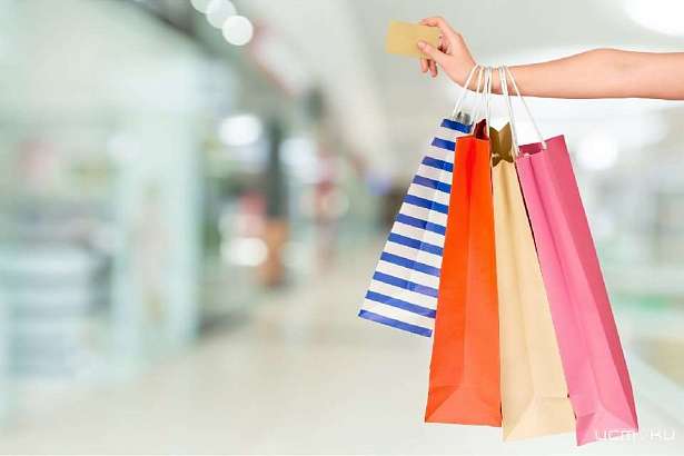 Дружба крепкая не сломается: орловчанка устроила шопинг с картой приятельницы