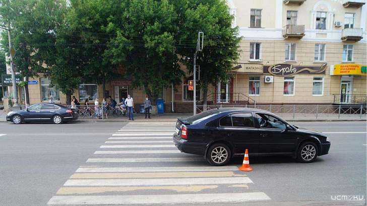 Летел на красный: в Орле водитель «Шкоды» сбил подростка на велосипеде