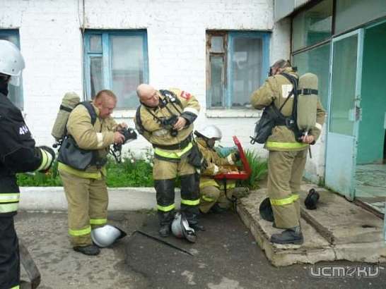 В Глазуновке прошли пожарные учения на маслозаводе 