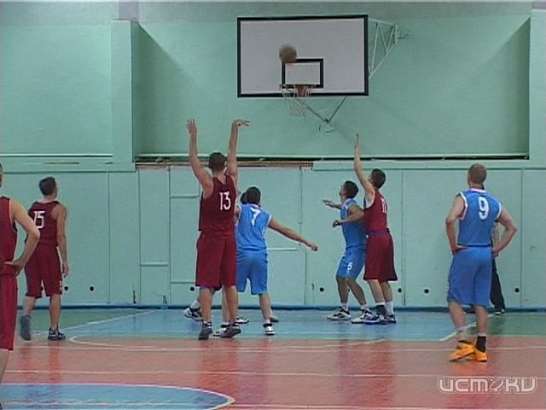 Призеры баскетбольного чемпионата города получили по заслугам 