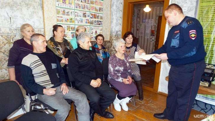 Орловским пенсионерам рассказали, как уберечься от мошенников 