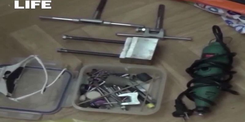 Подпольные оружейники из числа бывших бойцов: в Орловской области прошла масштабная операция ФСБ