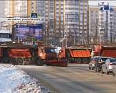 "Оккультный ритуал". На днях снегоуборочные машины на Болховском шоссе устроили "танцы" по кругу