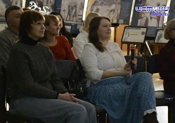 В библиотеке им. Бунина открылась выставка «Отпечаток моей жизни» Елены Новиковой