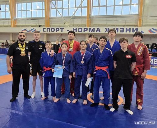 Орловские грэпплеры завоевали медали окружных соревнований