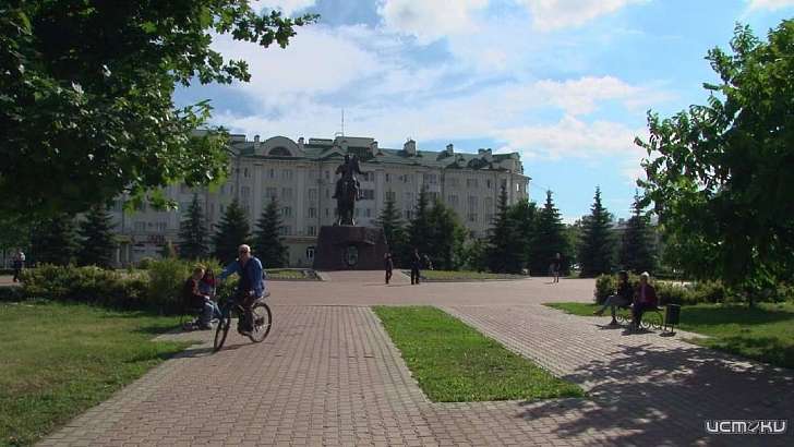 Под крики «Позор!» орловские депутаты одобрили реконструкцию сквера Ермолова